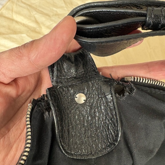 Balenciaga Big Black Leather Interior Zip Tote - Picture 8 of 14